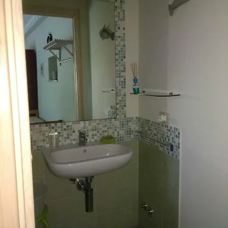 Casa Papaveri Rossi * Finale Ligure