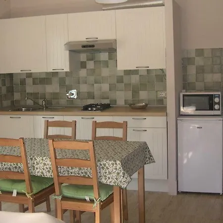 Apartment Casa Papaveri Rossi *